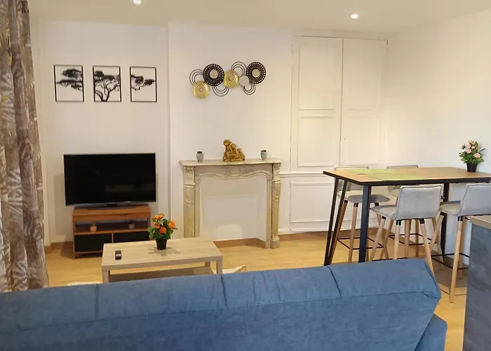 Des Oliviers Les Ageux